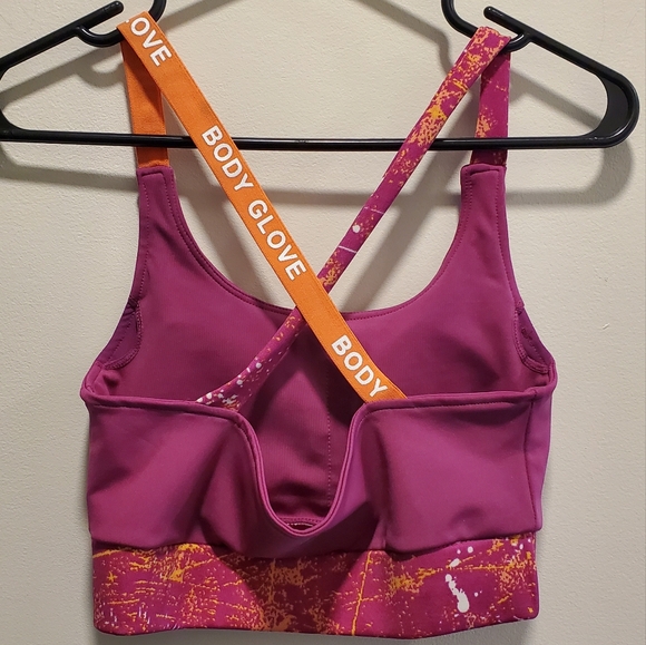 ☆ 3/35$ | BODY GLOVE | Pink & Orange Sports Bra in size Medium - Picture 2 of 4